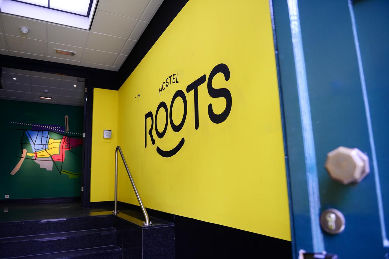 Hostel Roots Tilburg Bagian luar foto